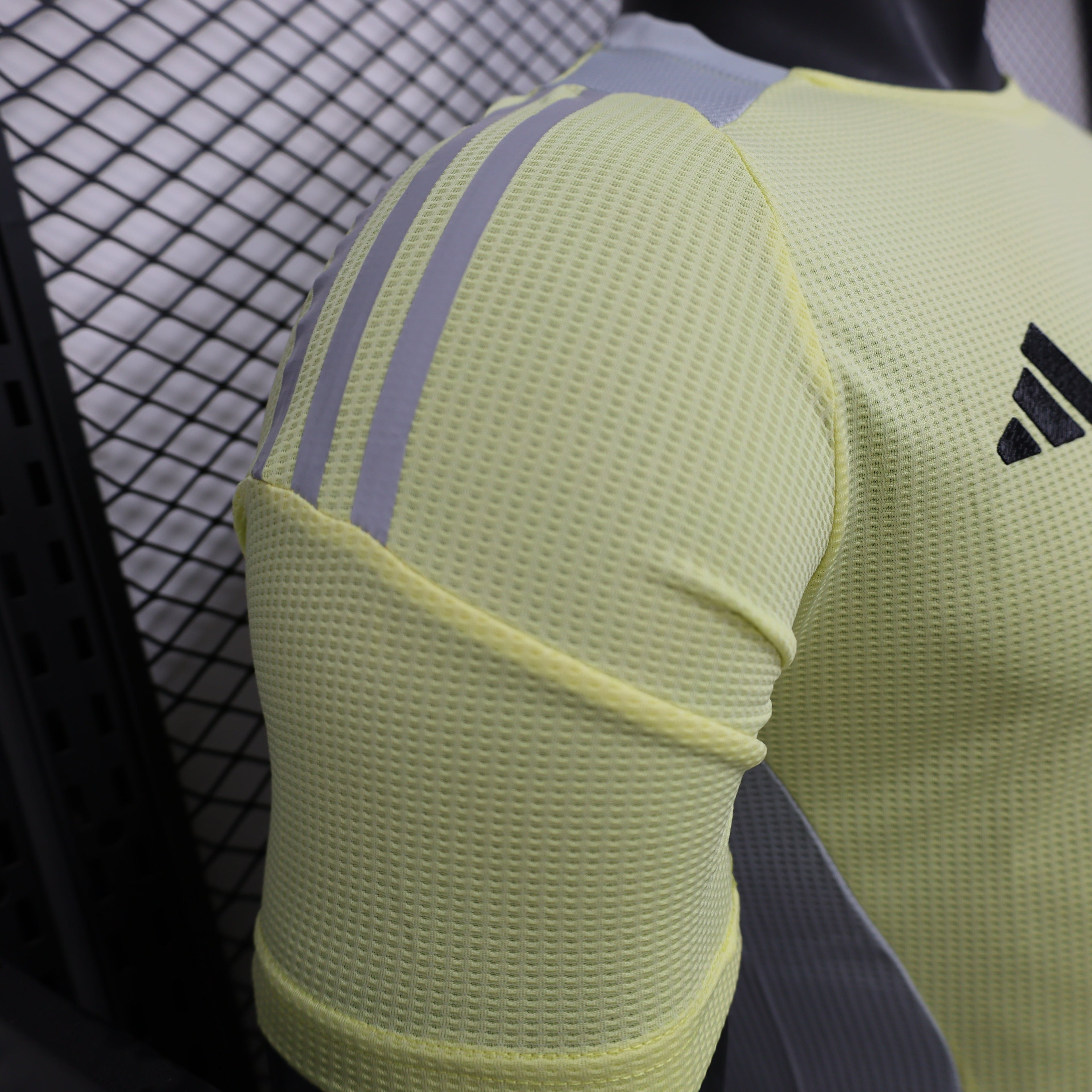 Maillot Entraînement Algérie 23/24 – Jaune Uni