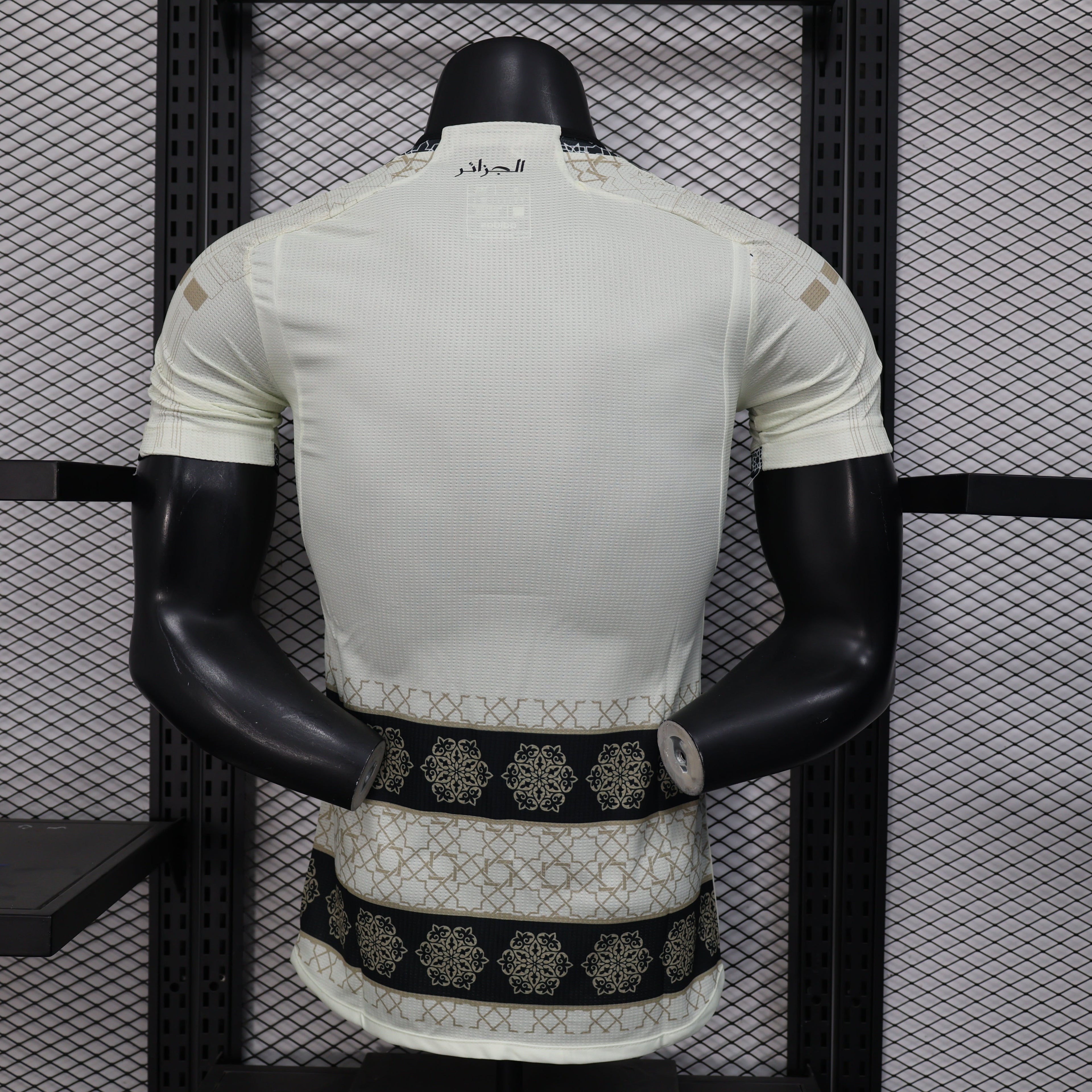 Maillot Concept Algérie 24/25 – Blanc & Noir Rosace