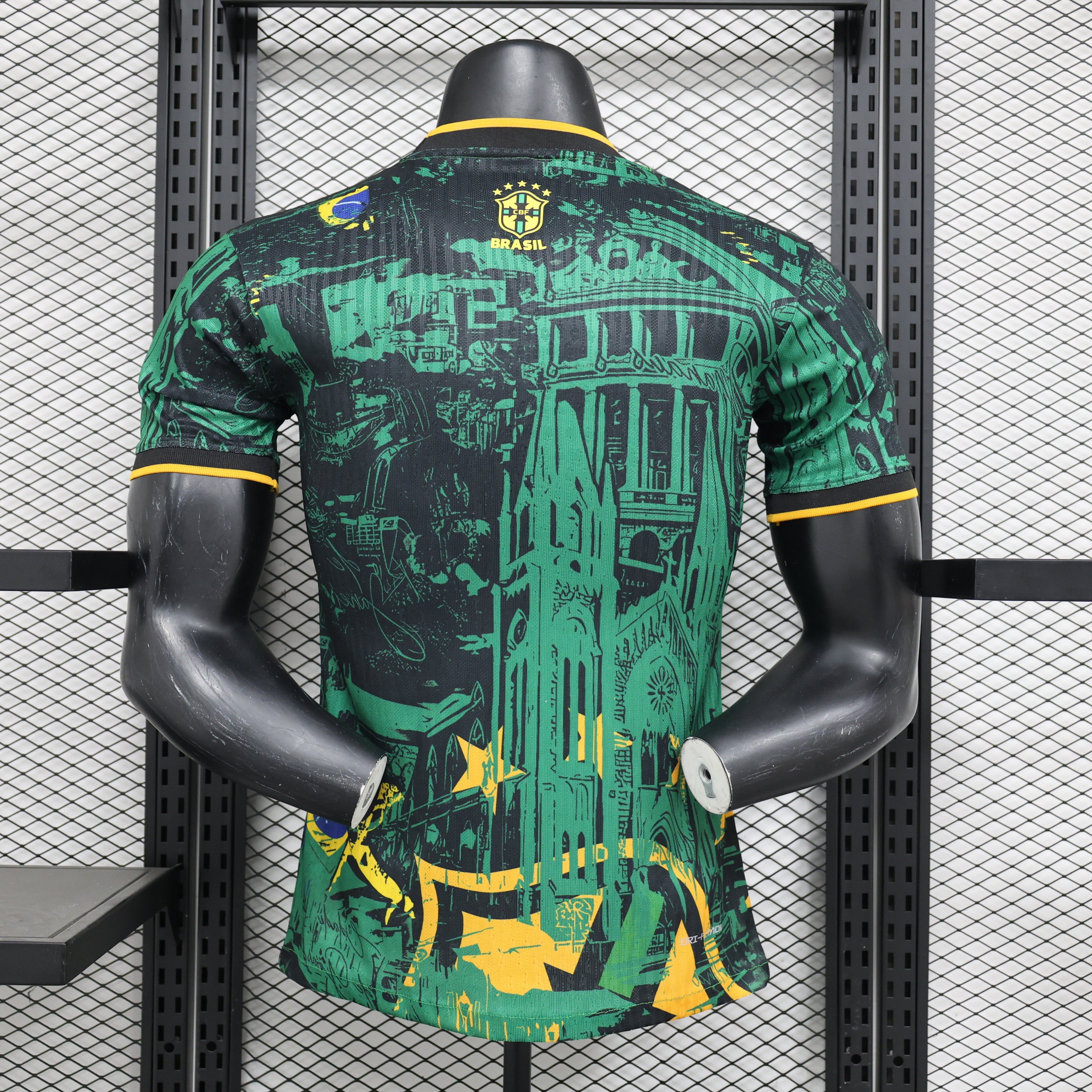 Maillot Brésil Édition Spéciale "São Paulo" – Noir & Vert avec Motifs Architecturaux
