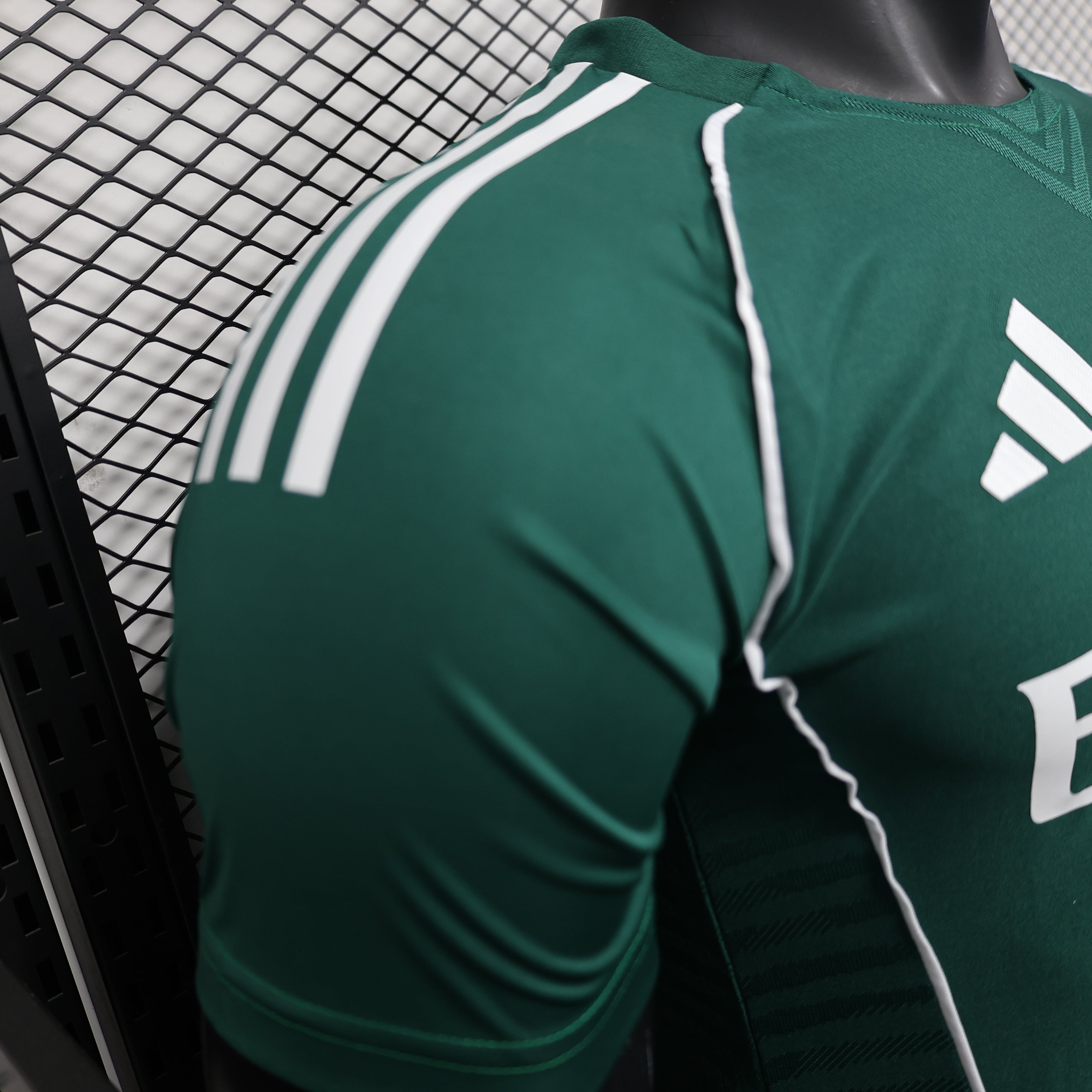 Maillot extérieur Real Madrid 2025/26
