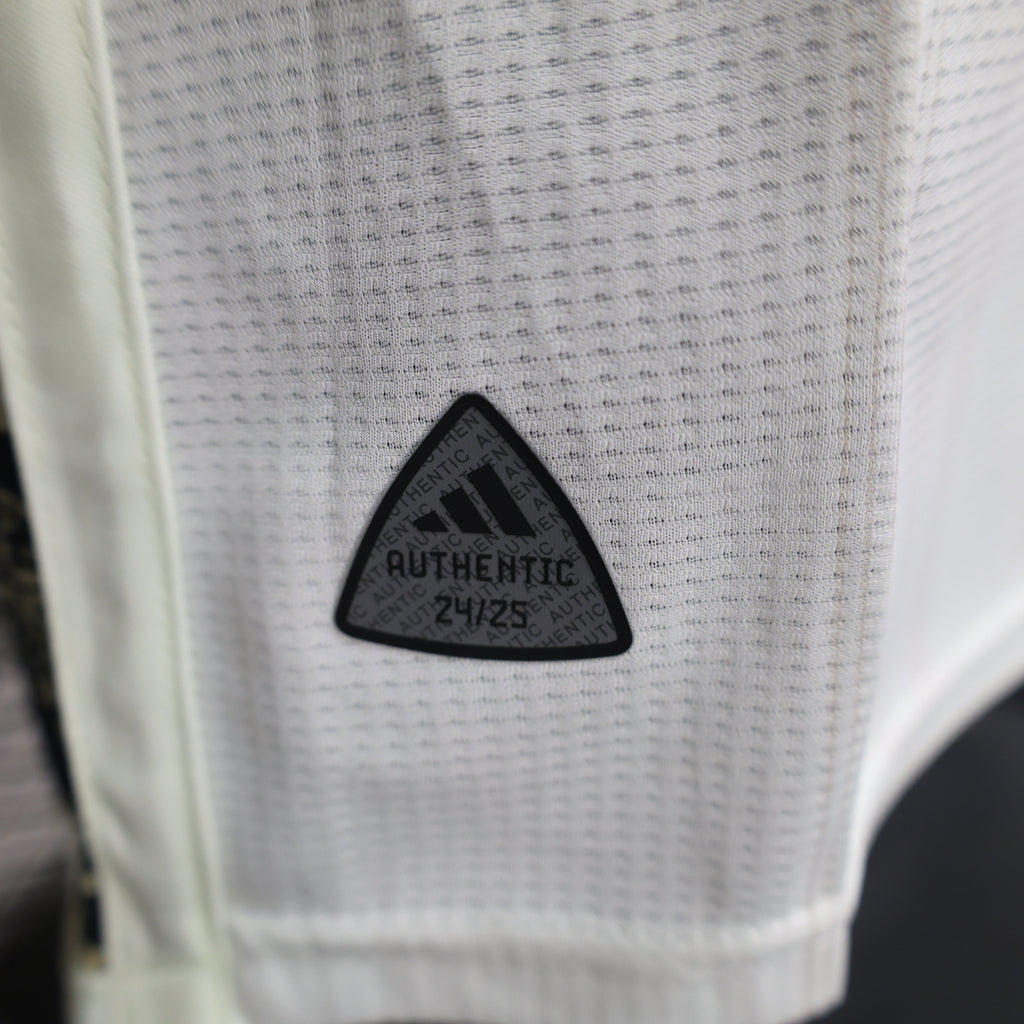 Maillot Concept Algérie 24/25 – Blanc & Noir Rosace