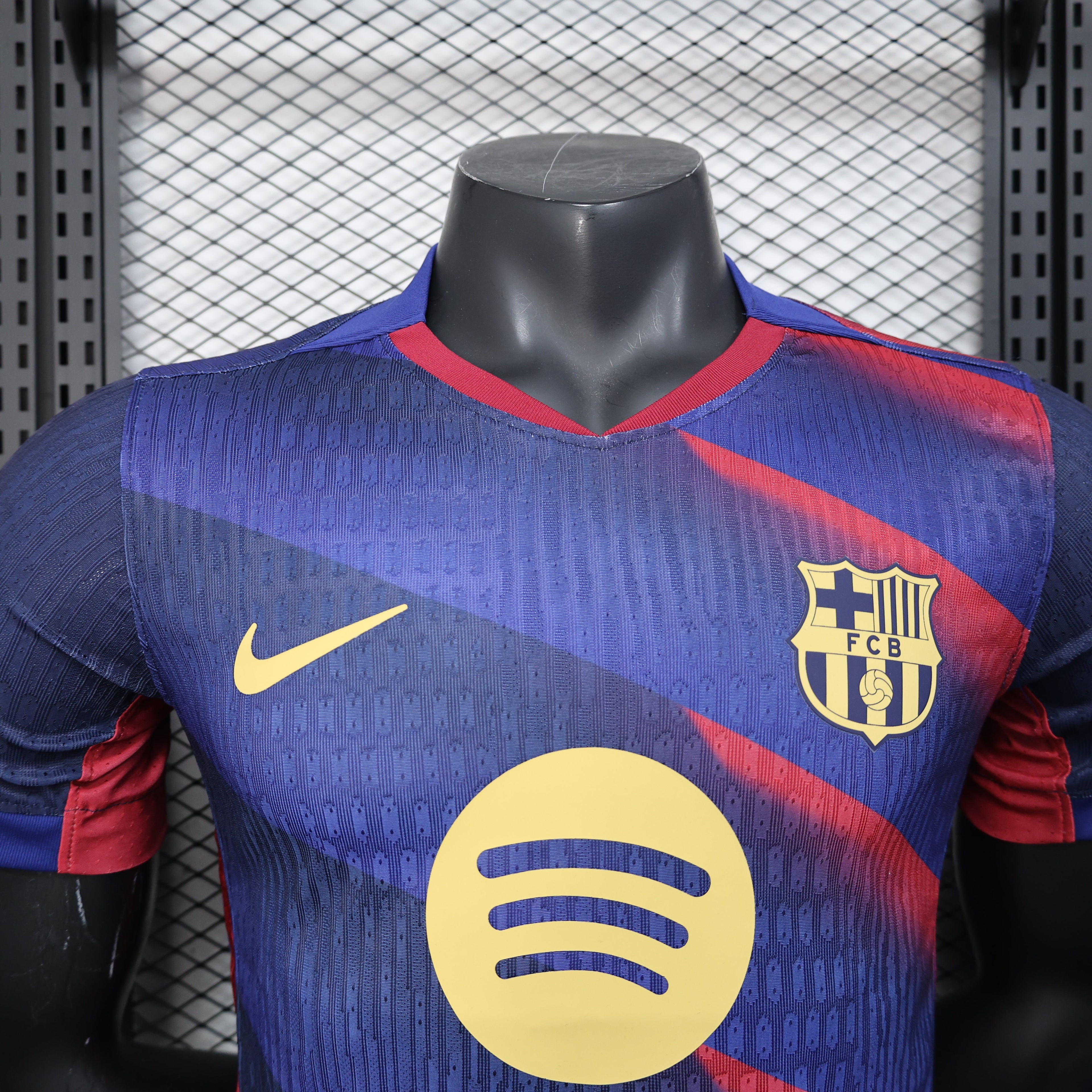 Maillot domicile FC Barcelone 2023/2024 – Bleu & Rouge – Logo doré Spotify
